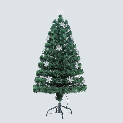 What factors contribute to the durability and lifespan of an artificial Christmas tree